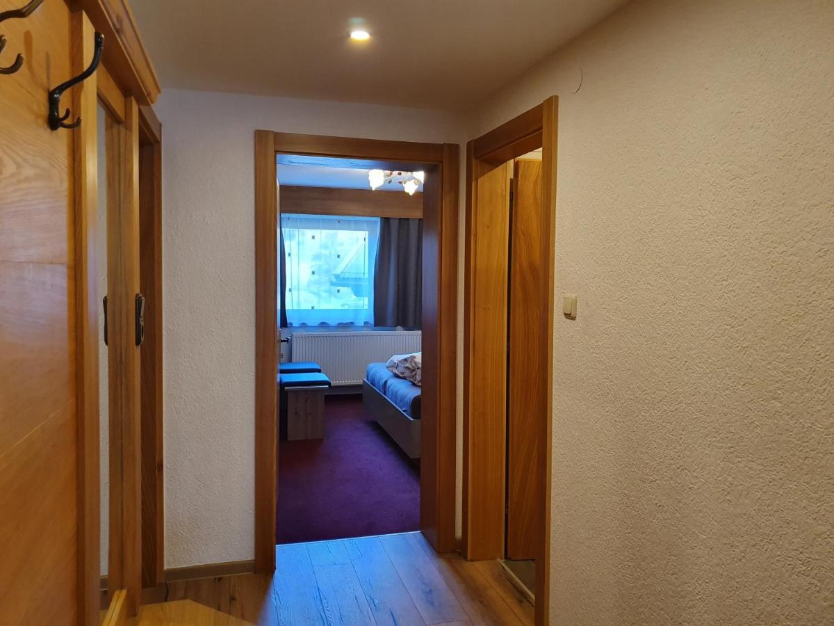 Appartements Karlinger Губен Екстер'єр фото